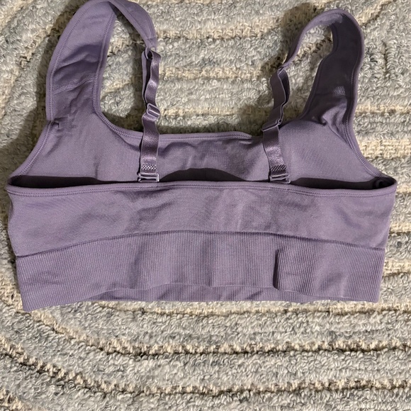 NWT PUMA 2PACK SEAMLESS SPORTS BRA SIZE LARGE - Picture 10 of 10